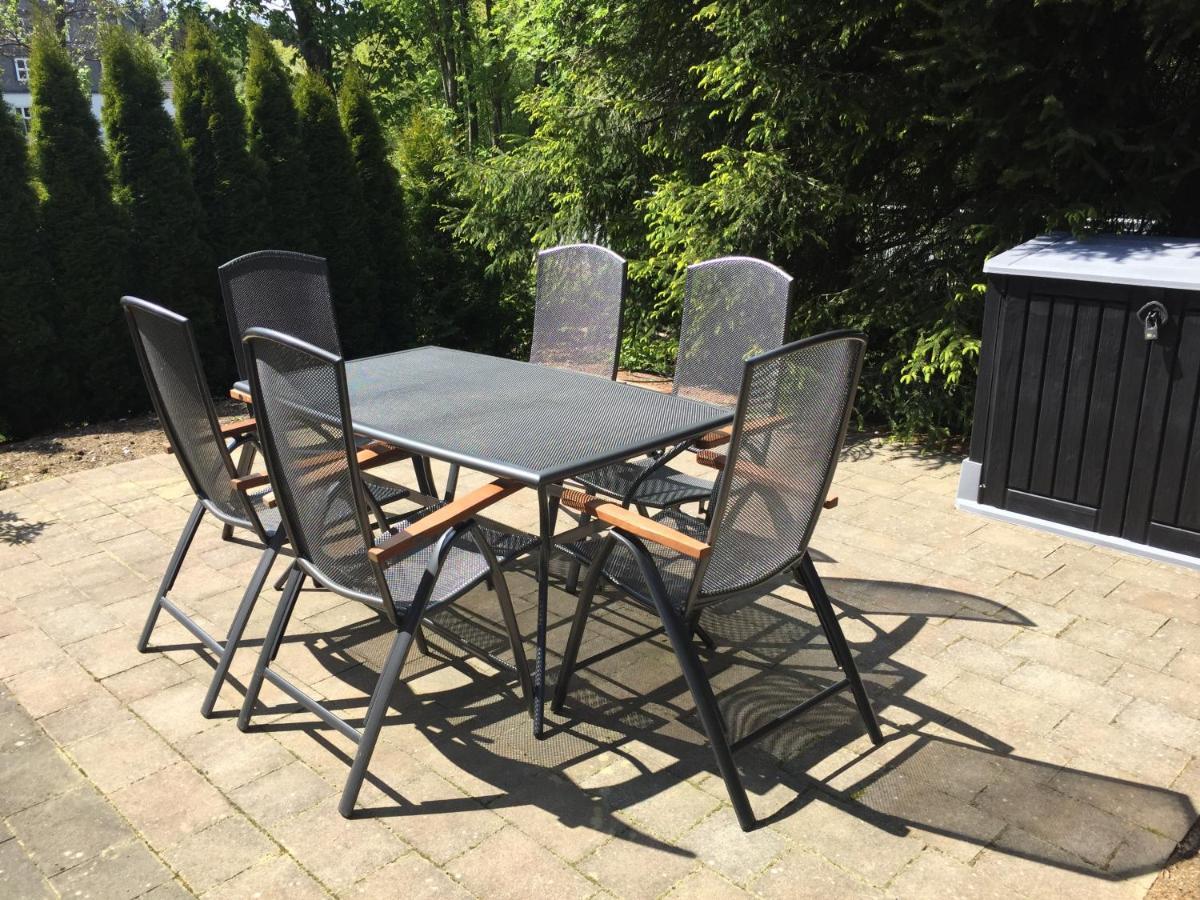 Charmante Ferienwohnung Mit Sauna Und Terrasse Winterberg Eksteriør bilde